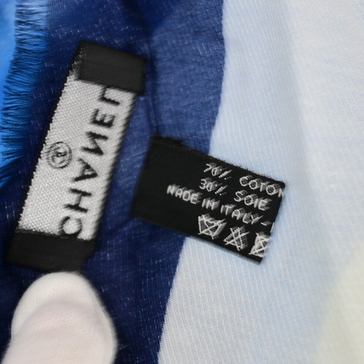 CHANEL CC Logo XL Scarf Cotton Silk Navy Blue Red Made In Italy 68KA319