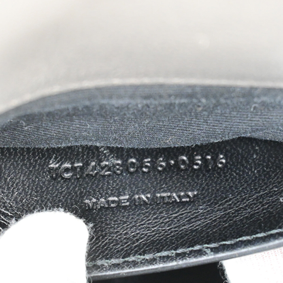 SAINT LAURENT College Medium Chain Shoulder Bag Quilted Leather Gray 667RK859