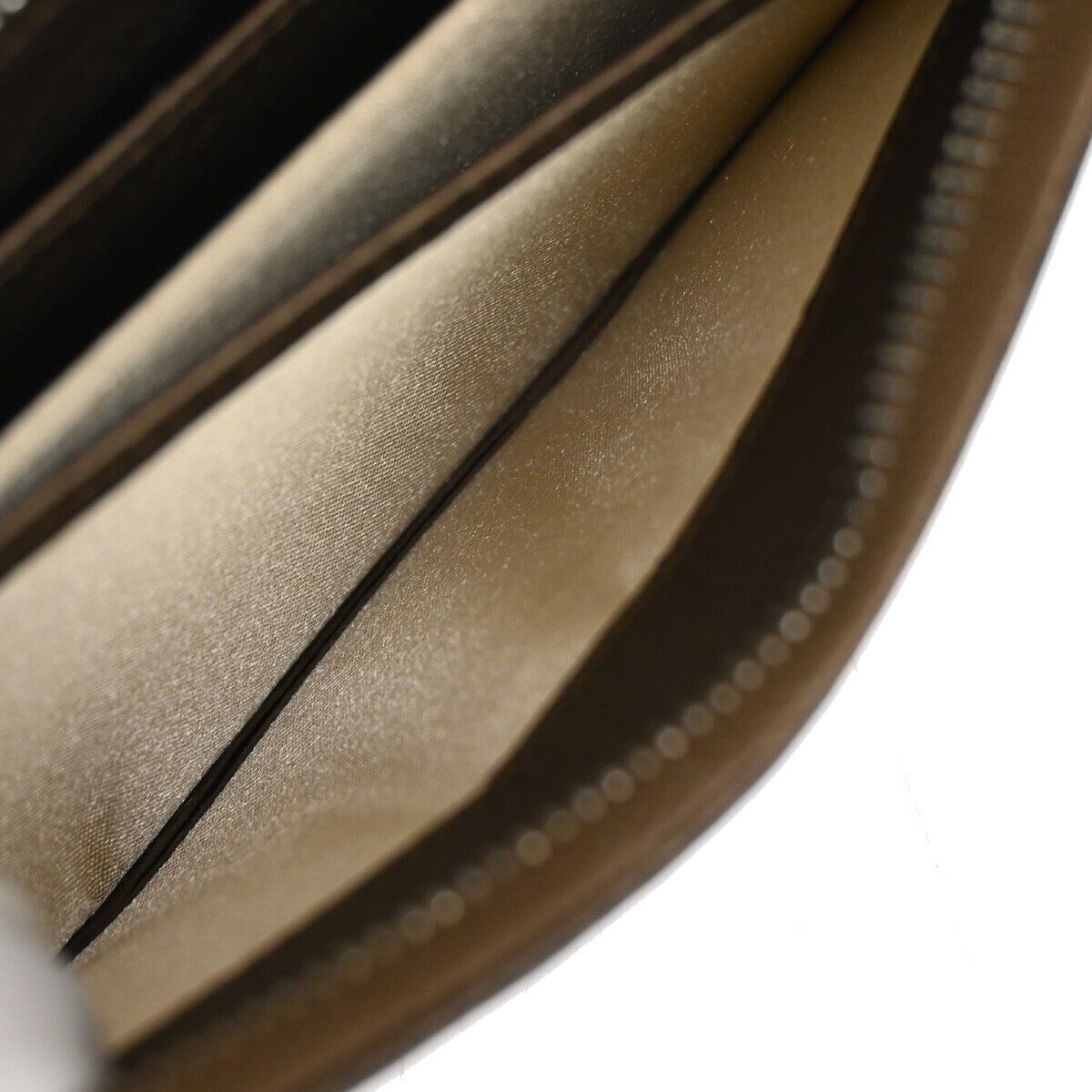 CHANEL CC Logo Luxury Line Bifold Wallet Coin Purse Leather Brown SHW 32YD864