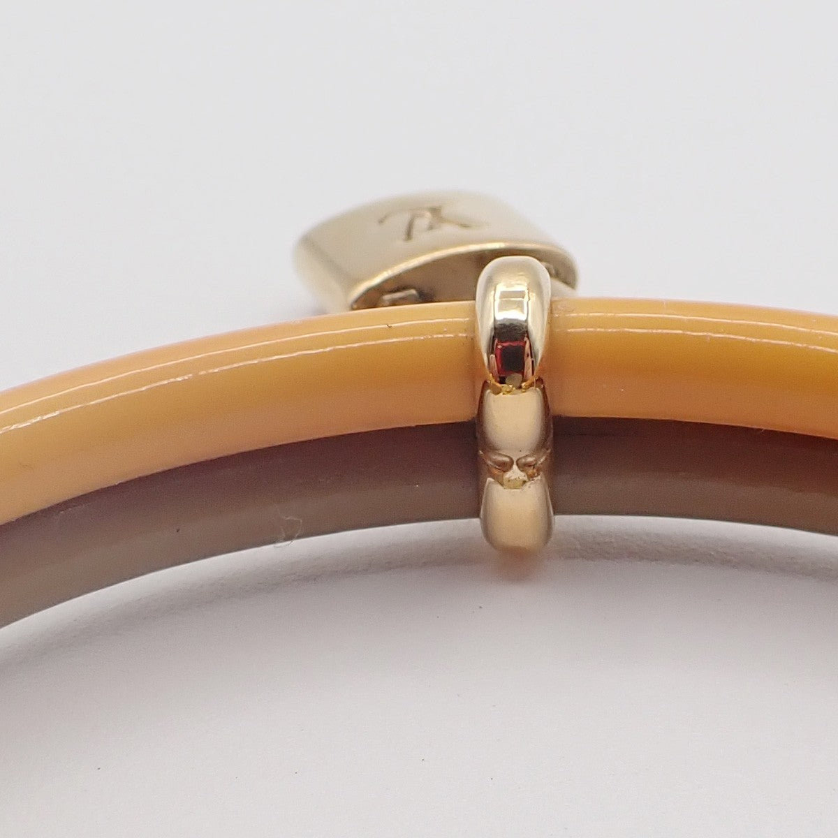 LOUIS VUITTON Keep It Twice Bracelet Patent Leather Khaki Yellow GHW 30KC922