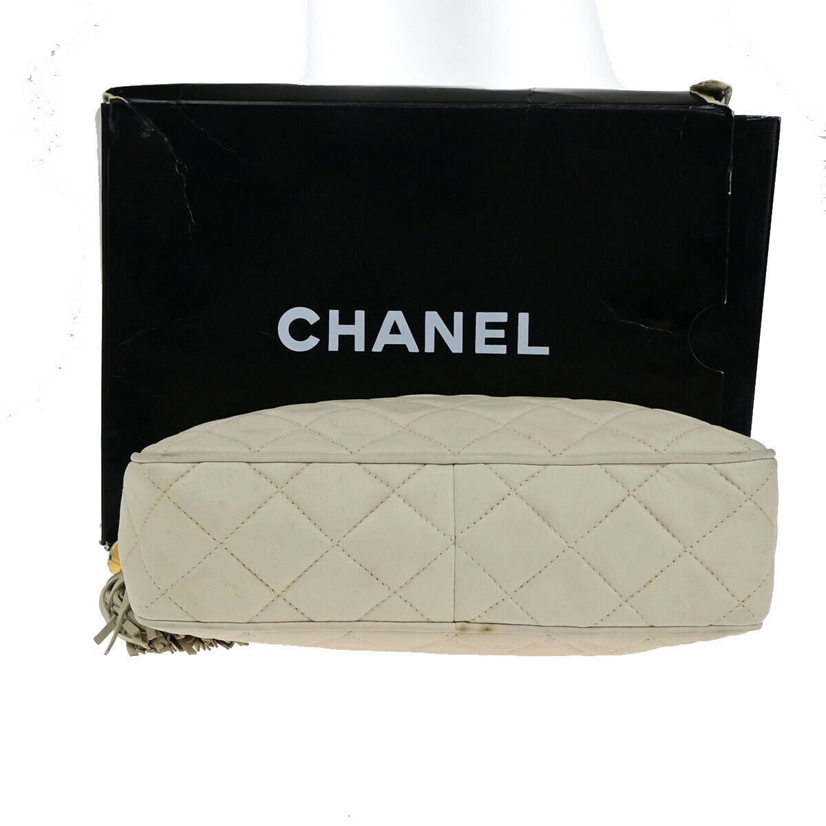 CHANEL CC Matelasse Tassel Chain Shoulder Bag Leather Ivory GHW Vintage 23RK412