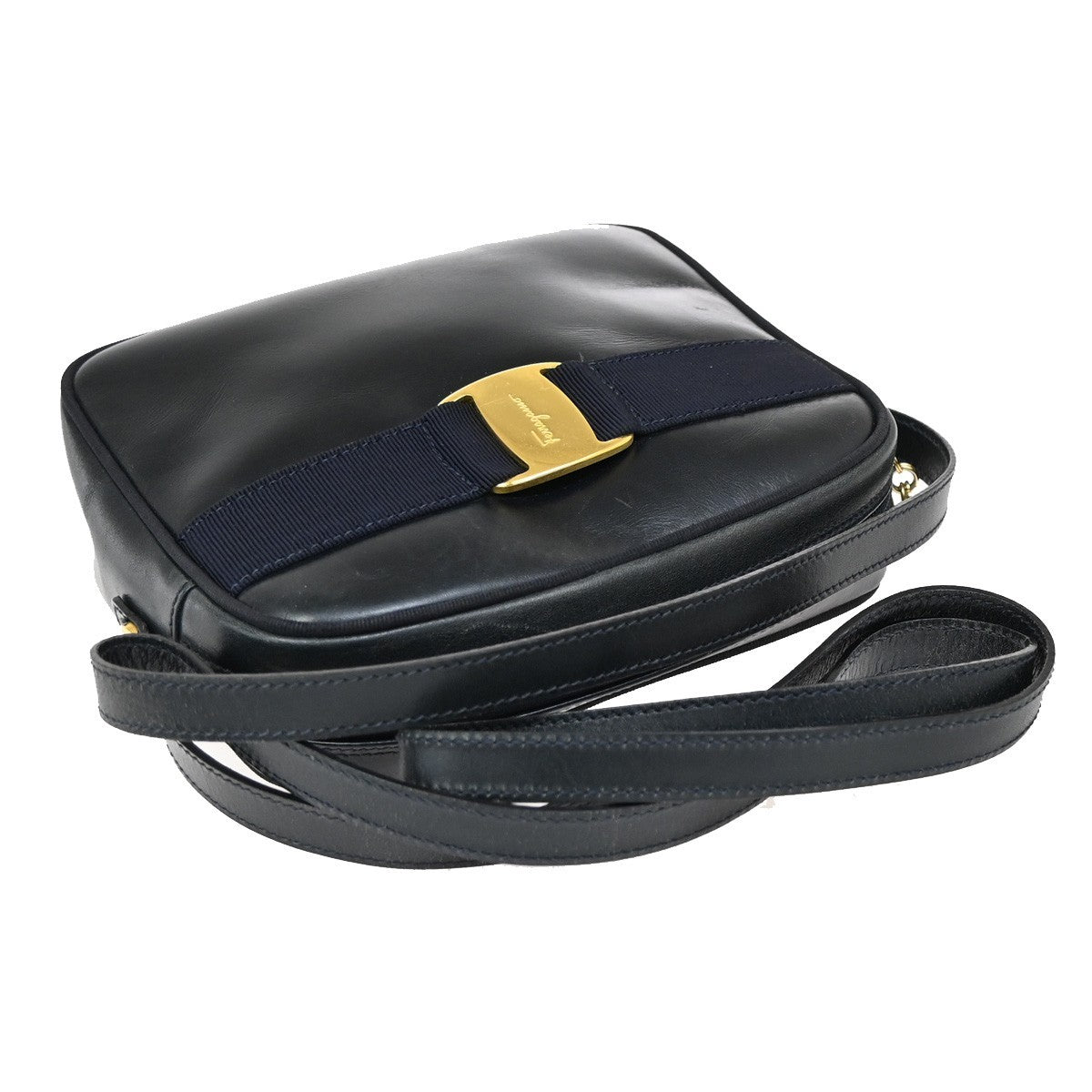 SALVATORE FERRAGAMO Vara Crossbody Shoulder Bag Leather Black Italy 61FC125