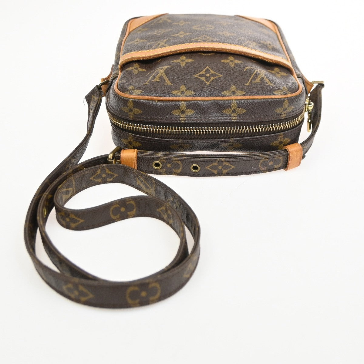 LOUIS VUITTON Danube Shoulder Bag Monogram Leather Brown France M45266 82TA712