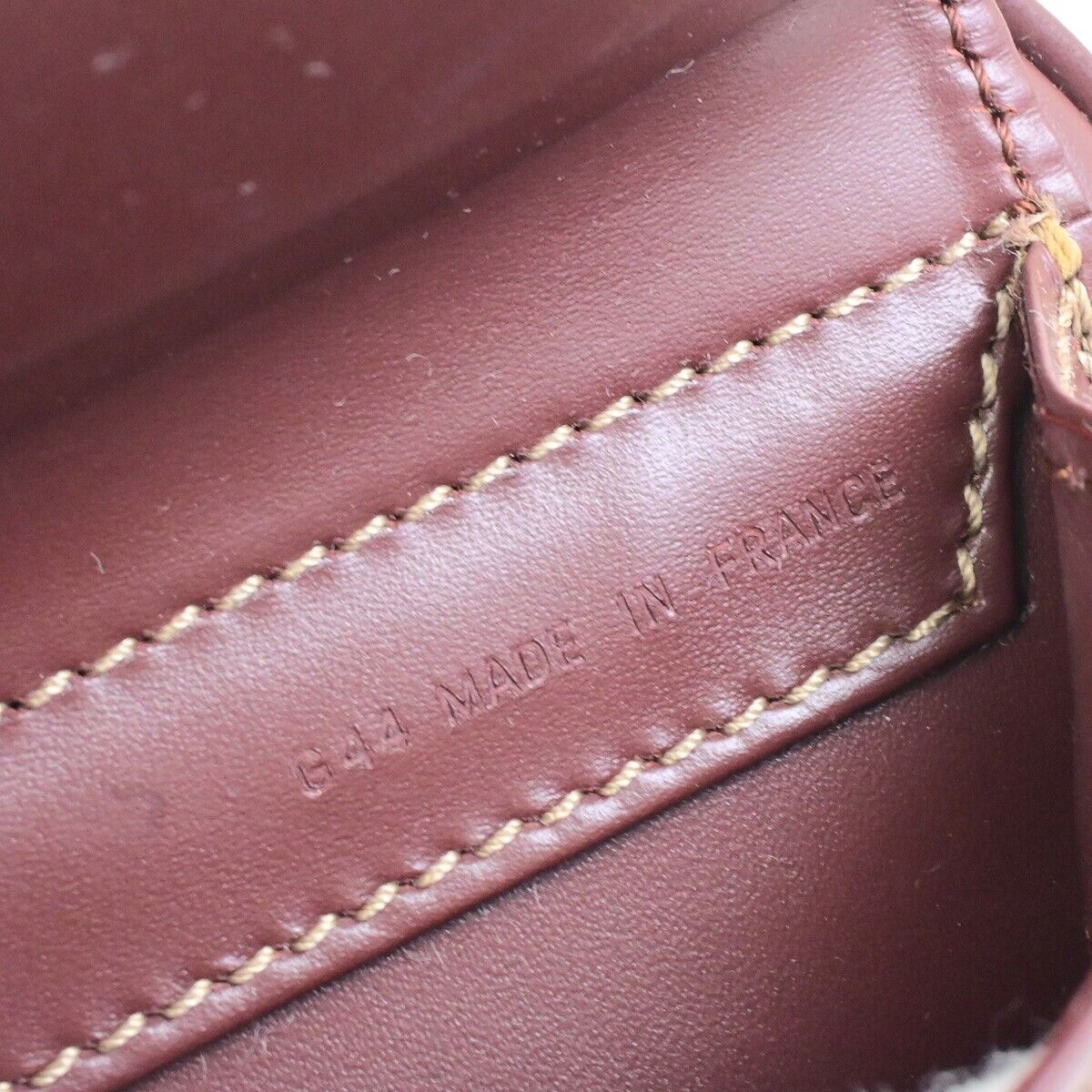 MUST DE CARTIER 2C Logos Shoulder Bag Leather Bordeaux Red Gold France 69FA310