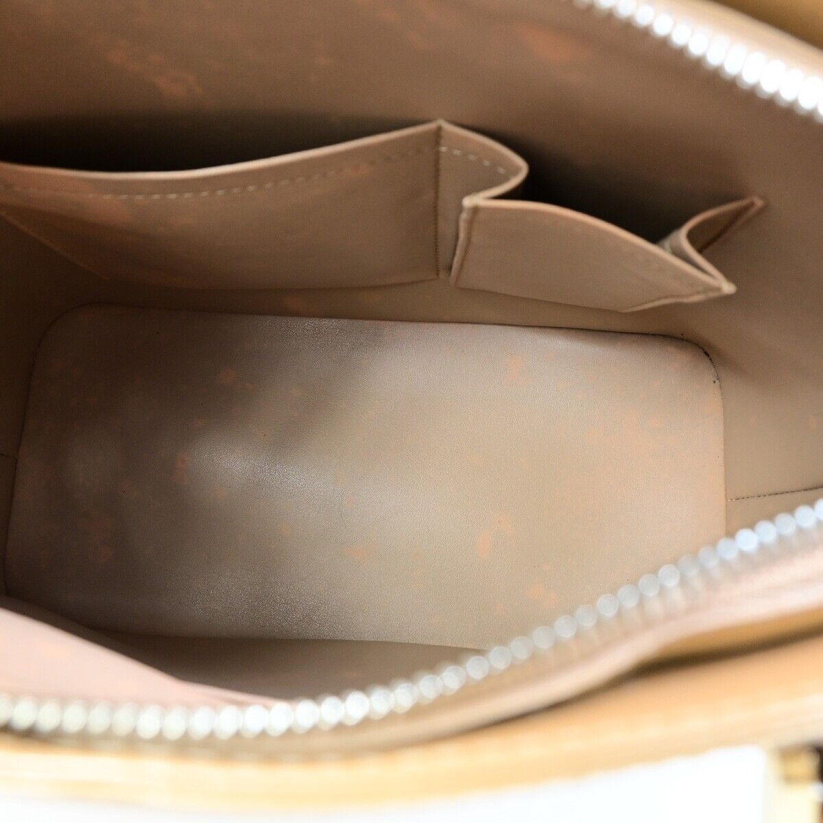 LOUIS VUITTON Houston Shoulder Bag Monogram Vernis Noisette M91340 67EB198