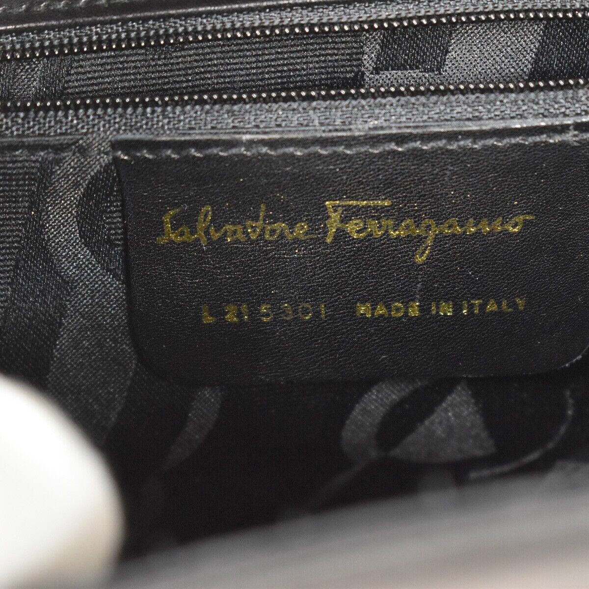 SALVATORE FERRAGAMO Vara 2Way Shoulder Hand Bag Leather Black GHW Italy 39YD854
