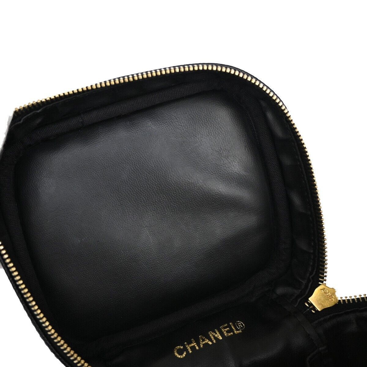 CHANEL CC Logo Vanity Cosmetic Hand Bag Caviar Skin Leather Black GHW 660RJ644