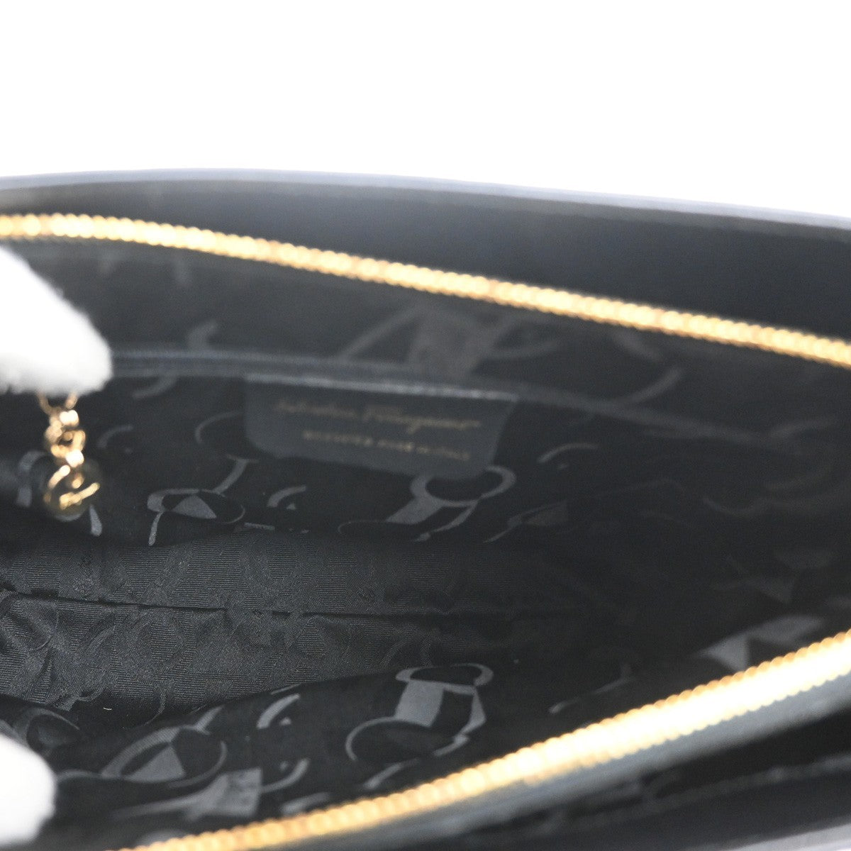 SALVATORE FERRAGAMO Gancini Shoulder Hand Bag Leather Black GHW 35CA312
