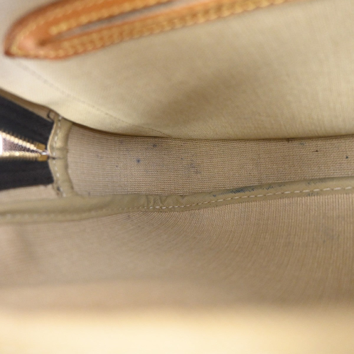LOUIS VUITTON Reporter PM Crossbody Shoulder Bag Monogram Leather M45254 36KC824