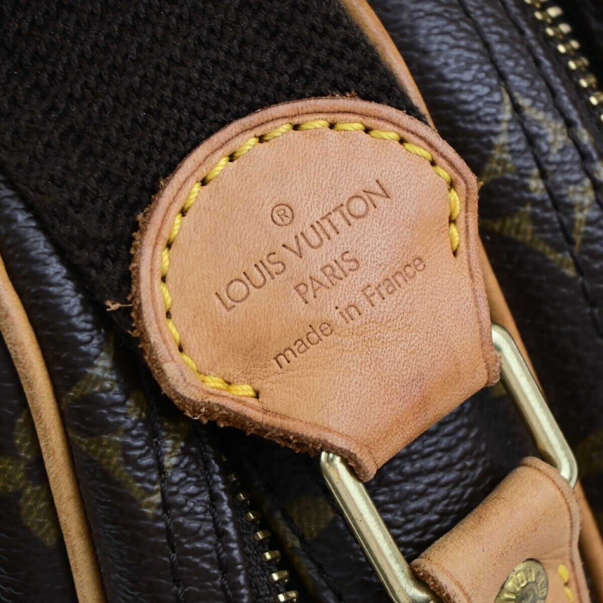 LOUIS VUITTON Reporter PM Crossbody Shoulder Bag Monogram Leather M45254 15EB143