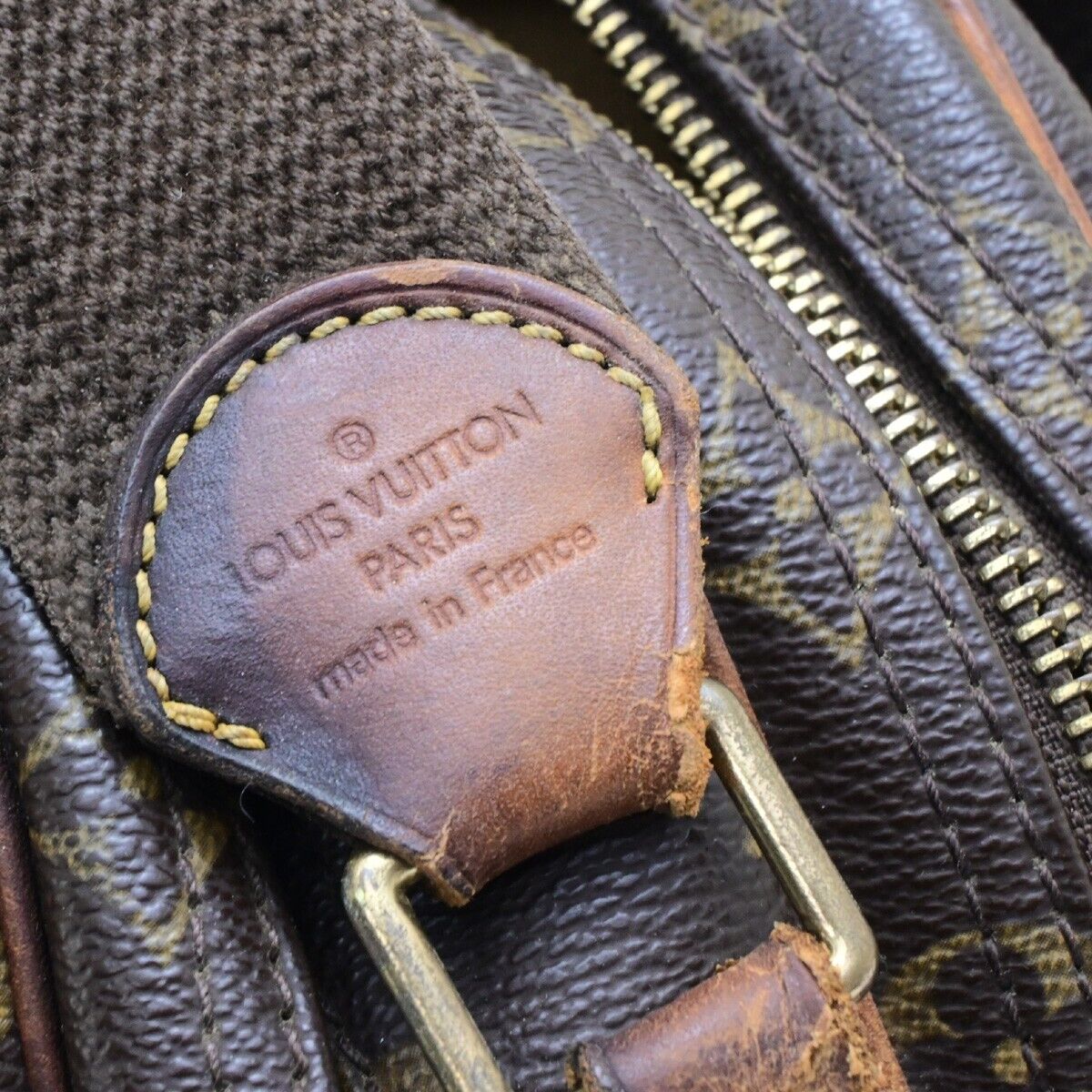 LOUIS VUITTON Reporter PM Crossbody Shoulder Bag Monogram Leather M45254 61ED309