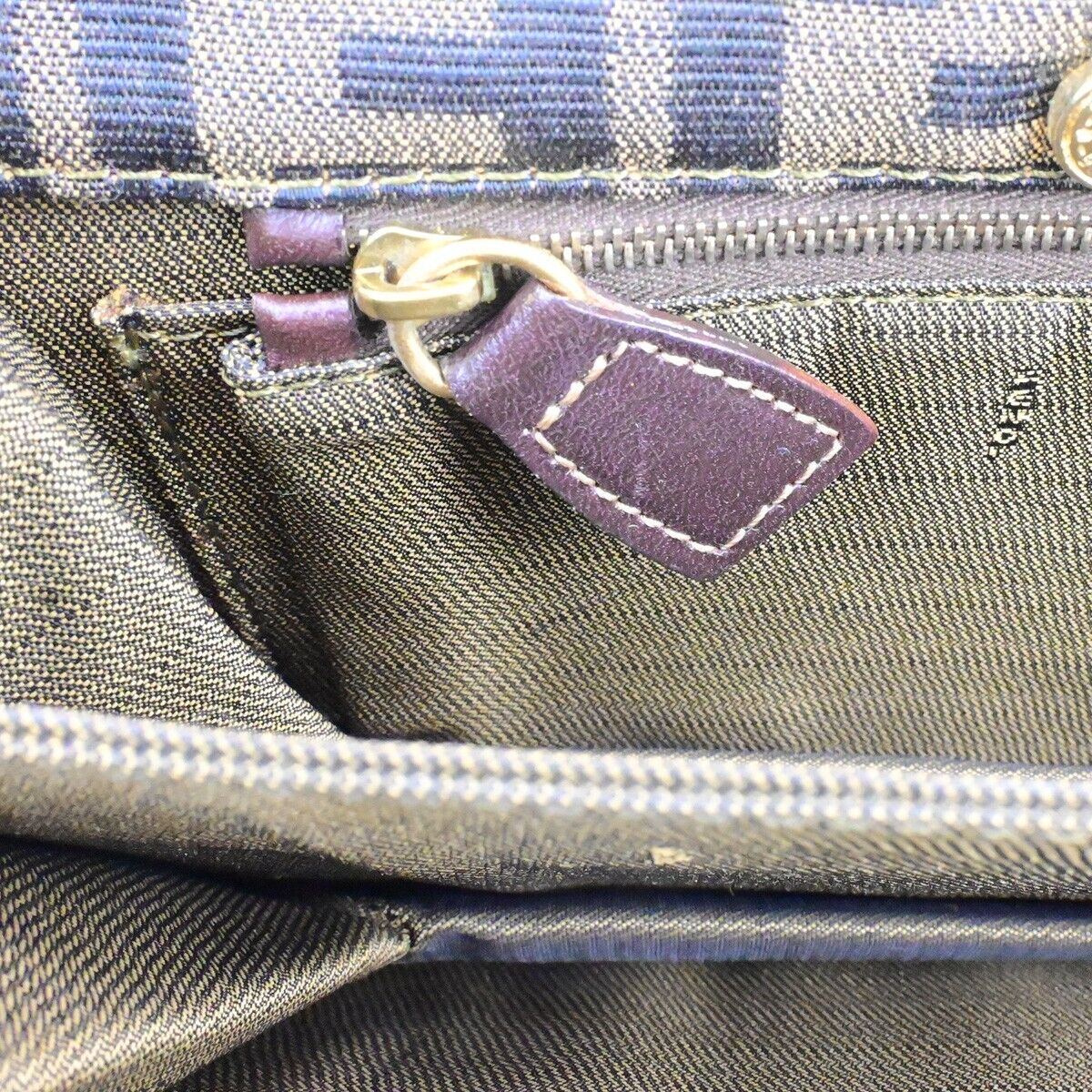 FENDI Logo Zucca Pattern Shoulder Bag Canvas Leather Brown GHW Italy 79ED281
