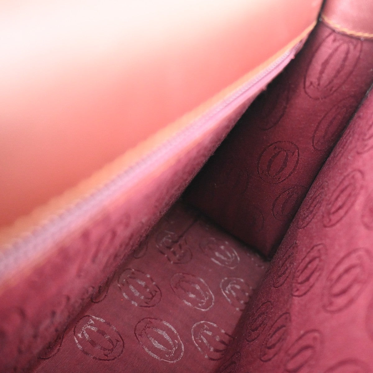 MUST DE CARTIER 2C Logo Hand Bag Leather Red Gold-Plated Italy 38KP142