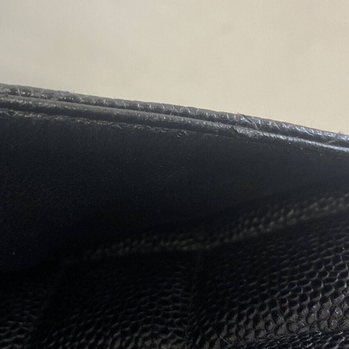 CHANEL CC Medallion Matelasse Shoulder Bag Caviar Skin Leather BK SHW 678RJ970