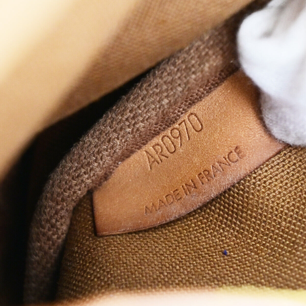 LOUIS VUITTON Logo Saumur 30 Shoulder Bag Monogram Leather Brown M42256 09YE885