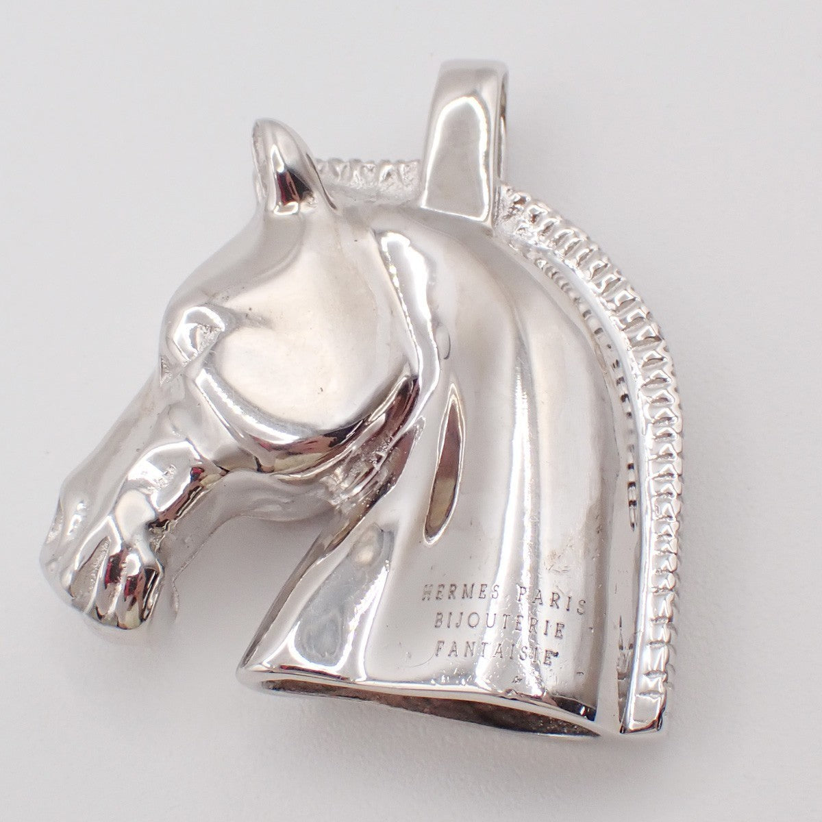 HERMES Logo Cheval Horse Necklace Pendant Top Silver Plated 31RL459