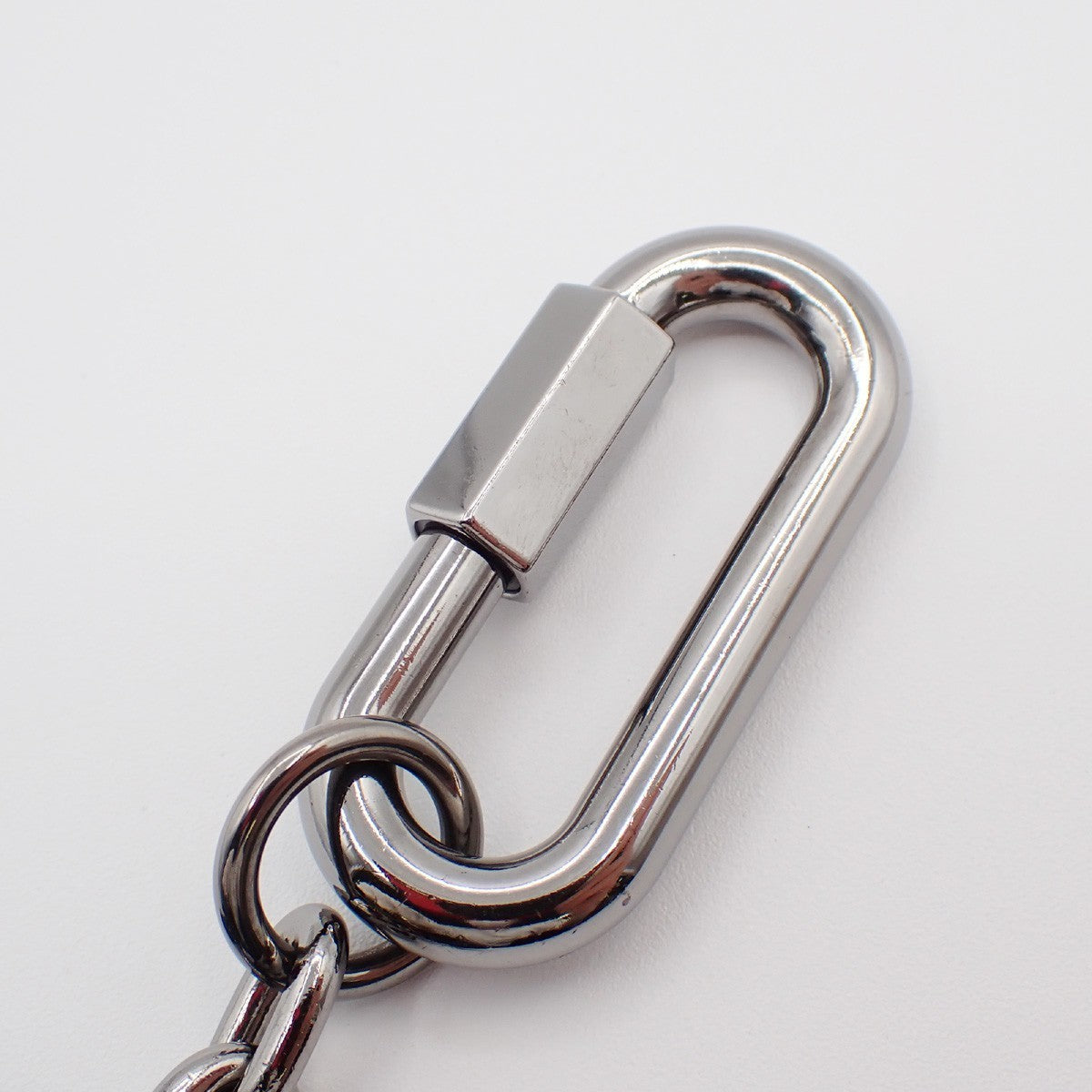 LOUIS VUITTON Porete Cles LV Shaped Rope Key Chain Black Silver MP2617 32KP063