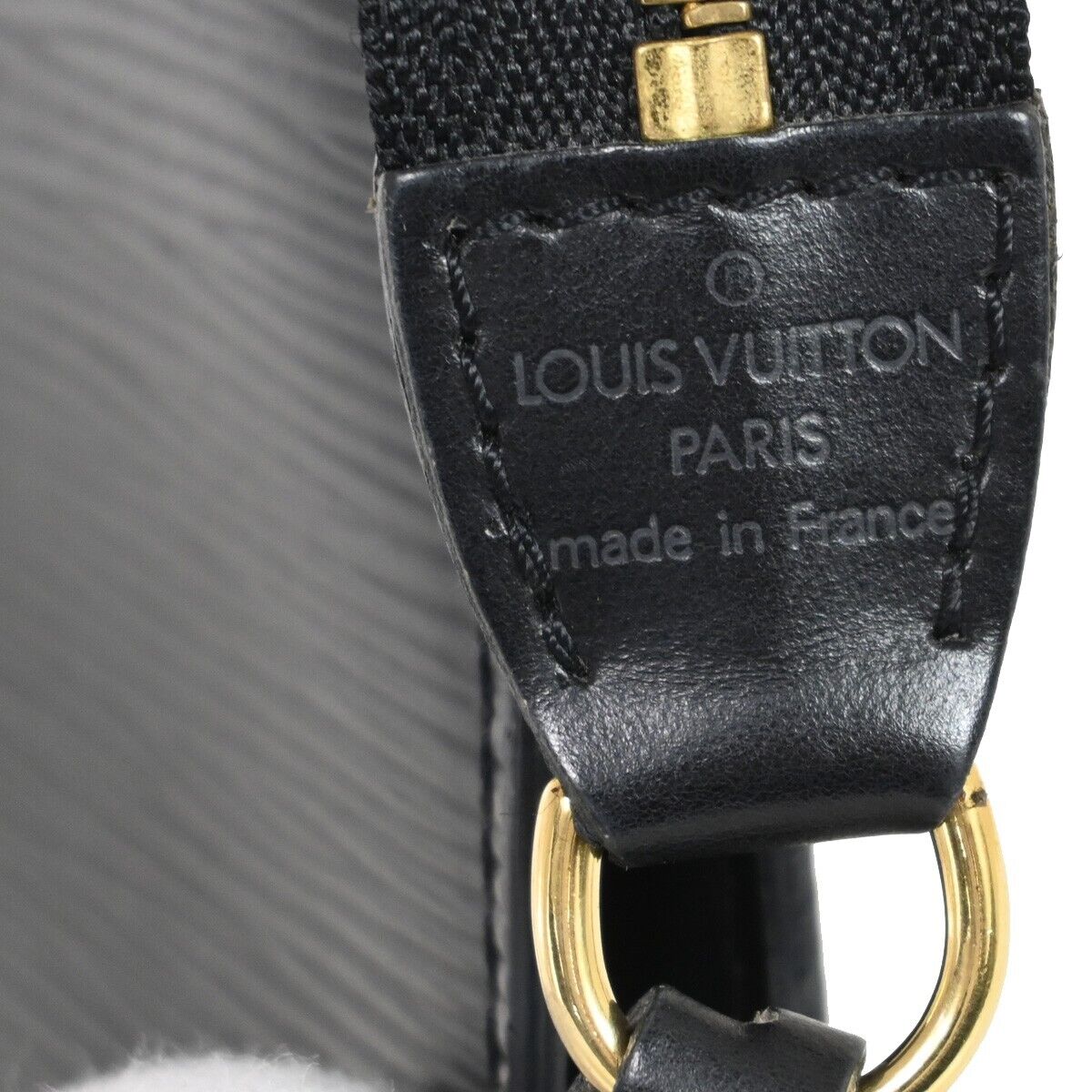 LOUIS VUITTON LV Pochette Accessoires Hand Bag Epi Leather Black M52952 71EA553