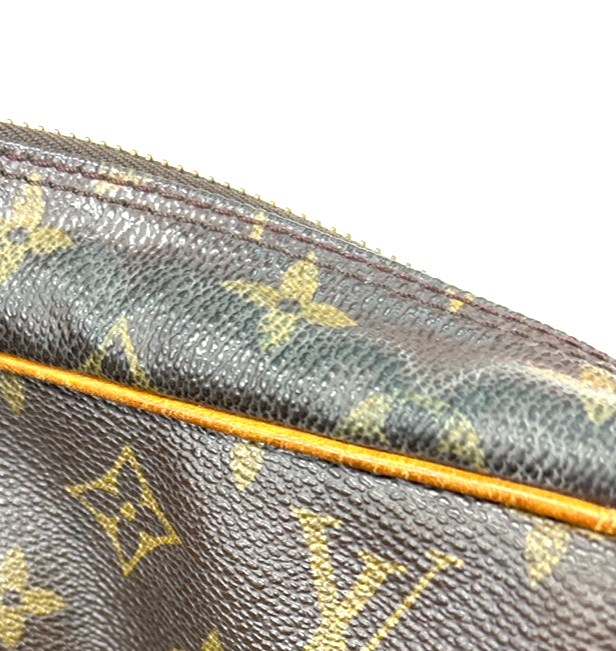 LOUIS VUITTON Nile Crossbody Shoulder Bag Monogram Leather Brown M45244 83MA235