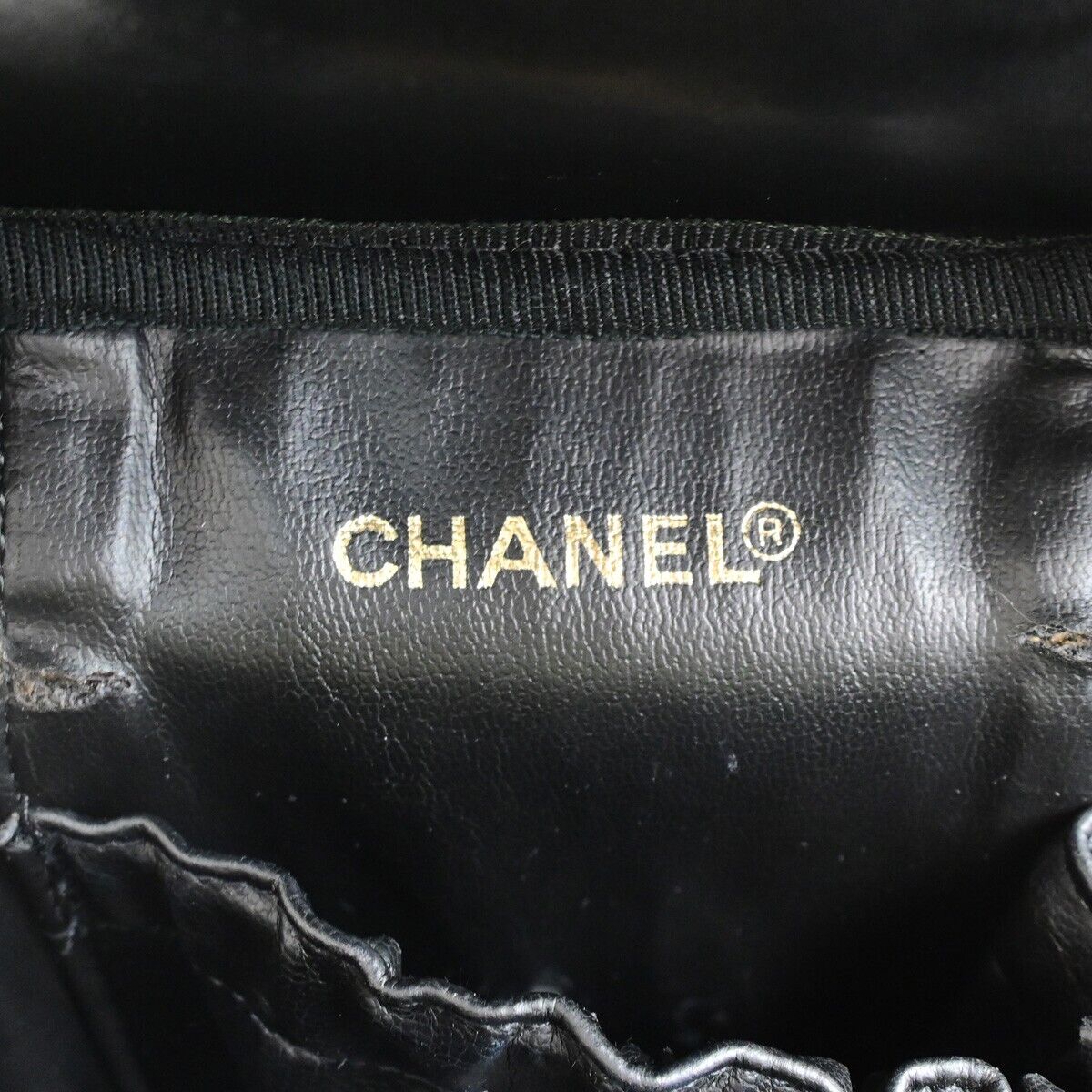 CHANEL CC Logo Bicolore Vanity Hand Bag Leather Black GHW Italy 76ED424