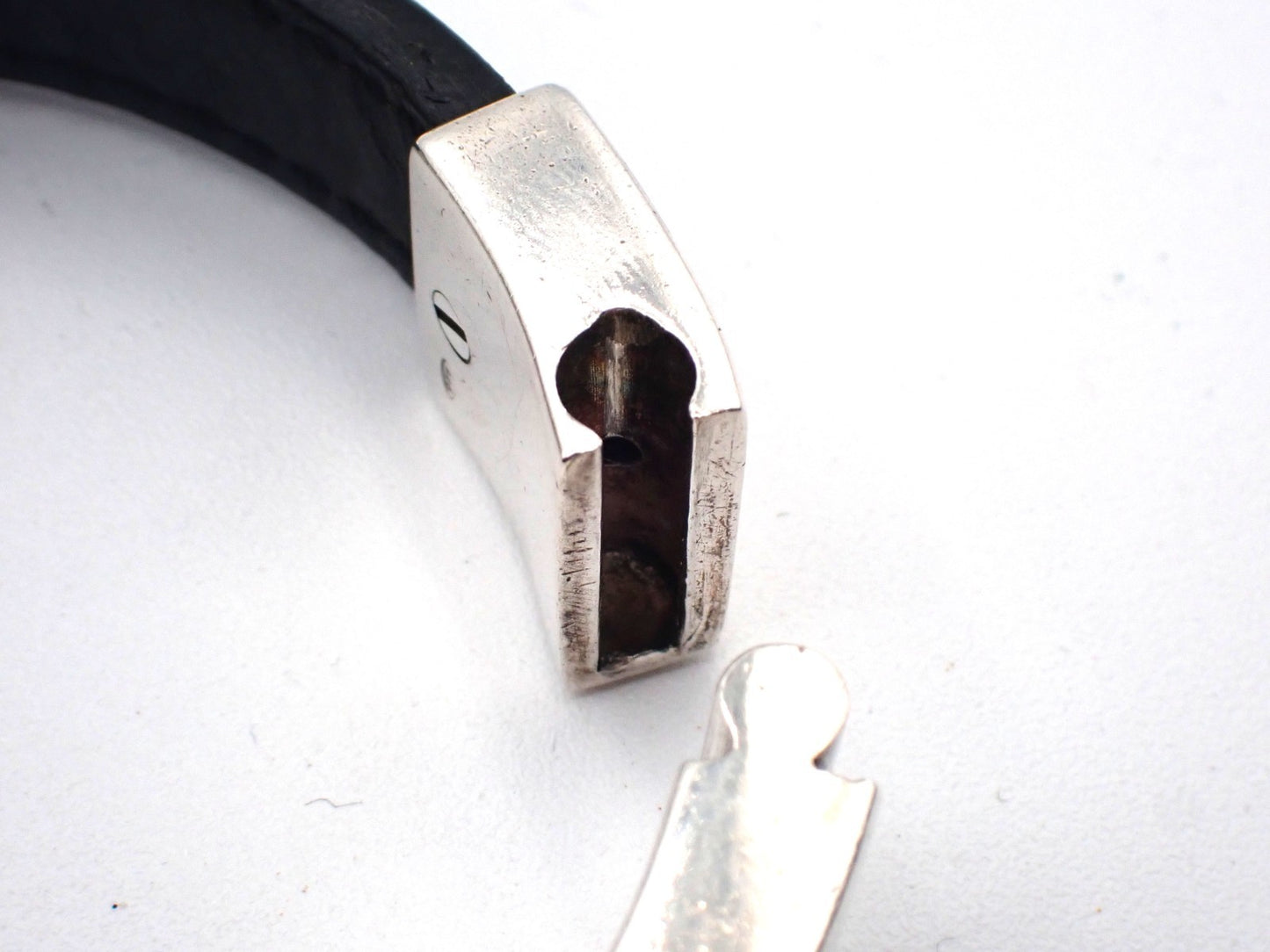 GUCCI Logo Bar Bracelet Bangle Leather Metal Black Silver925 Italy 01CA779