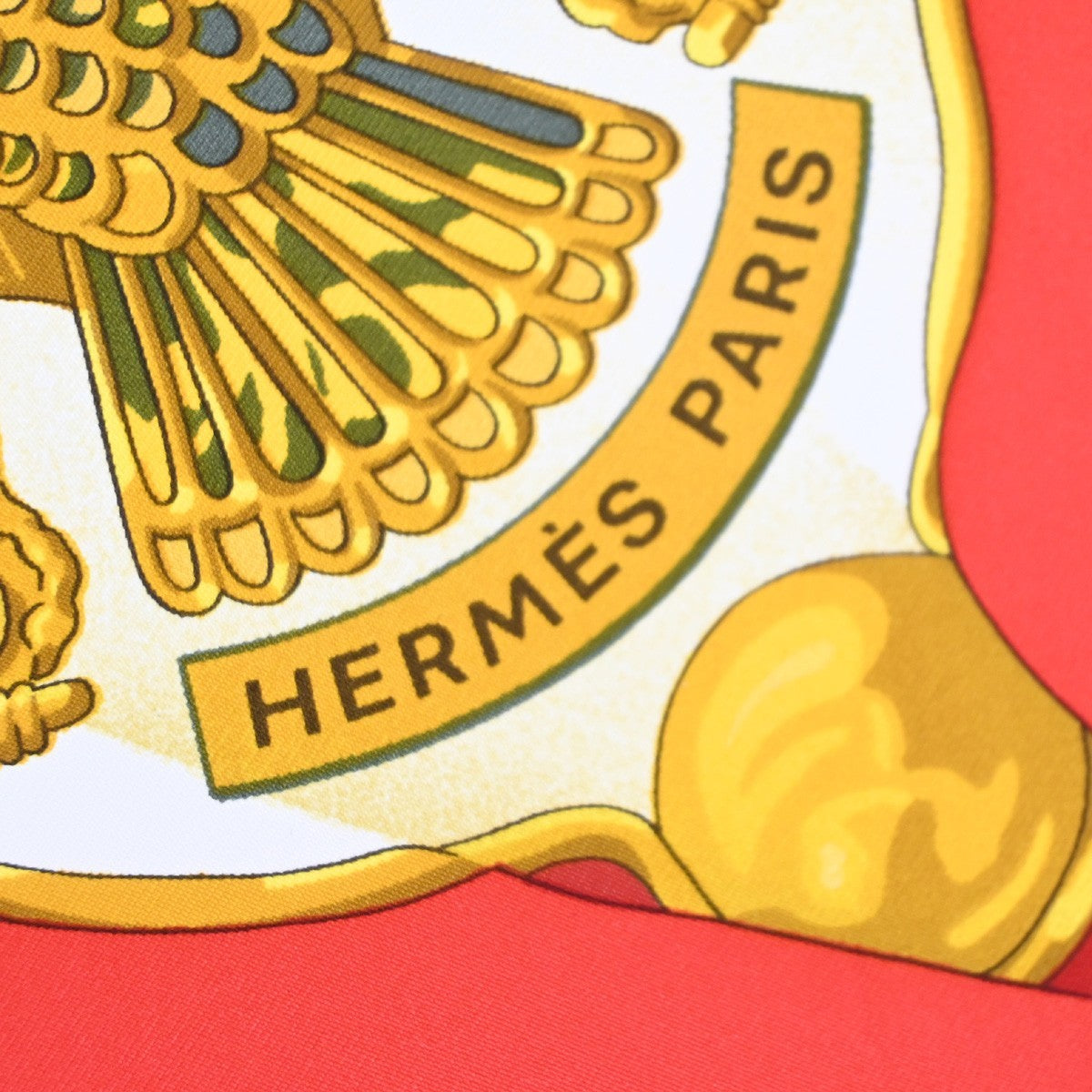 HERMES XL Carre Scarf Soleil de soie 100% Silk Black Gold Red France 69RL752
