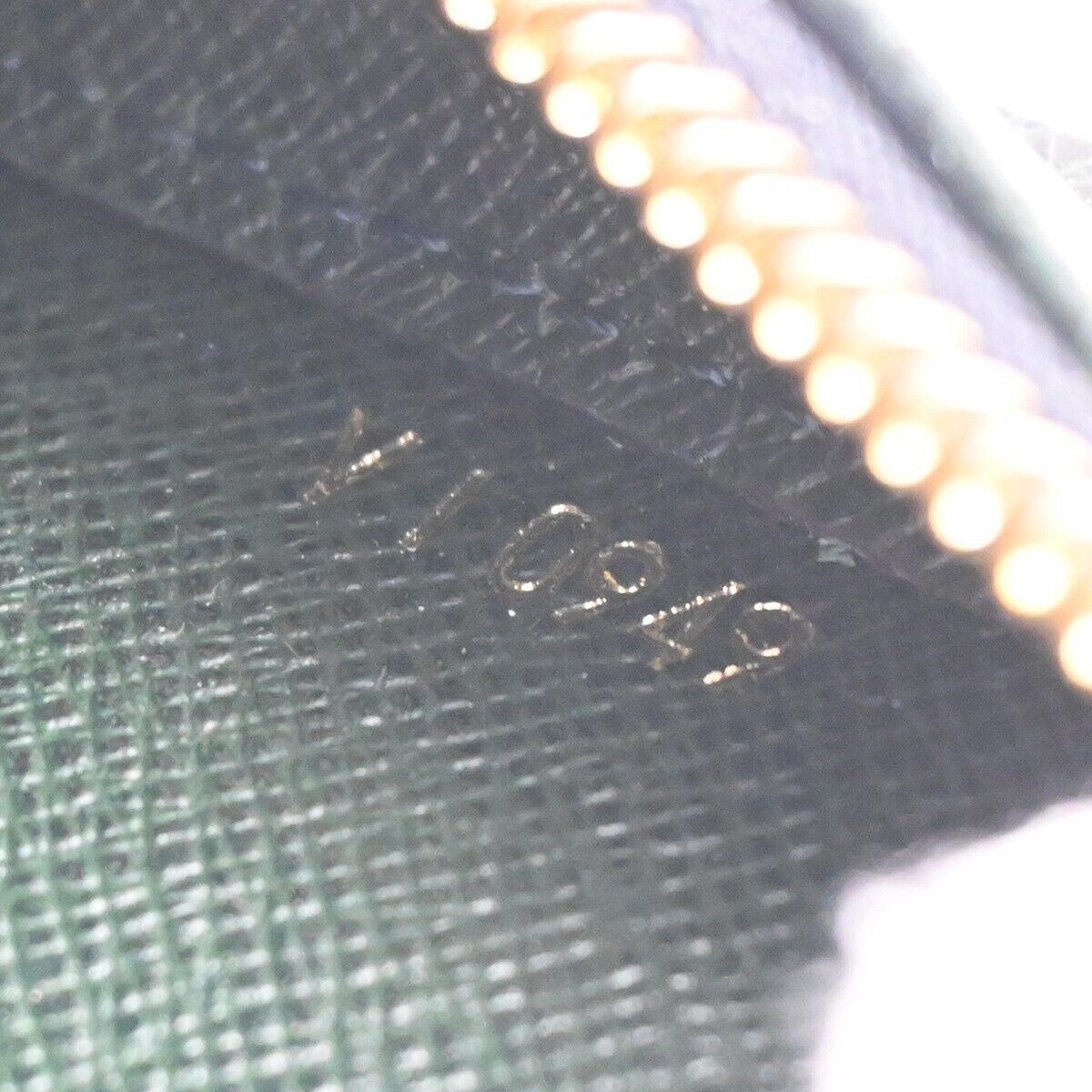 LOUIS VUITTON LV Logo BAIKAL Clutch Hand Bag Taiga Leather Epicea M30184 63FA407