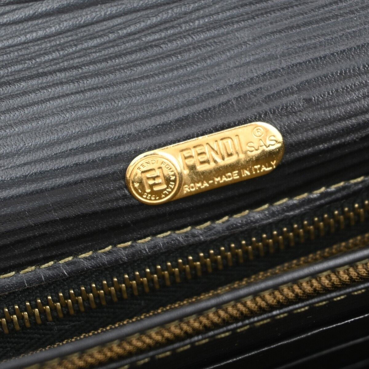 FENDI Logo Zucca Pattern Bifold Wallet Purse Canvas Leather Brown Black 37RJ803