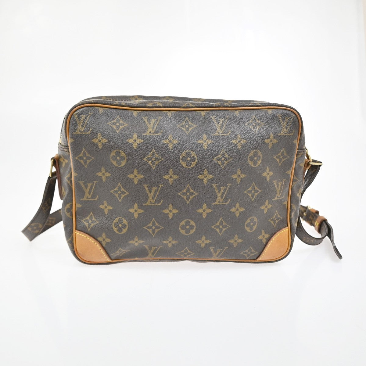 LOUIS VUITTON Nile Crossbody Shoulder Bag Monogram Leather Brown M45244 73TA643