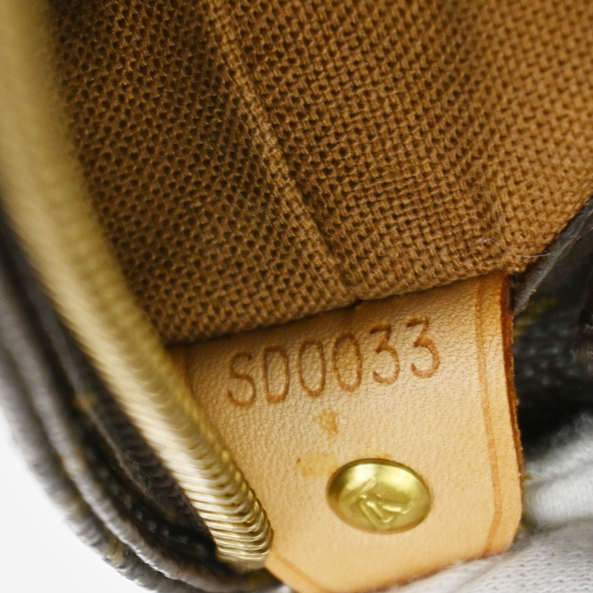 LOUIS VUITTON Cabas Mezzo Shoulder Bag Monogram Leather Brown USA M51151 77KD183