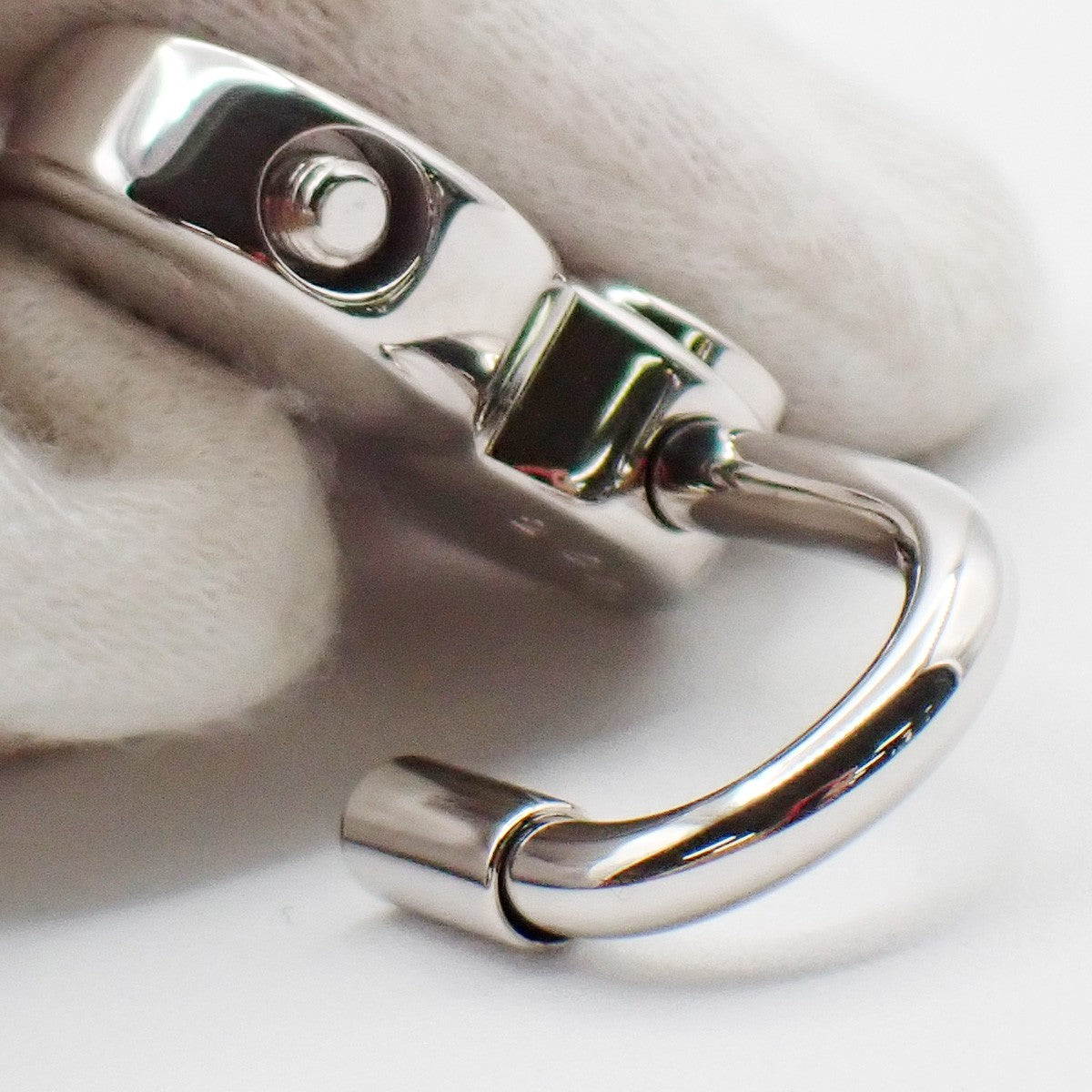 HERMES Annee De La Fantaisie Cadena Bag Charm Stainless Steel Silver 32RF659