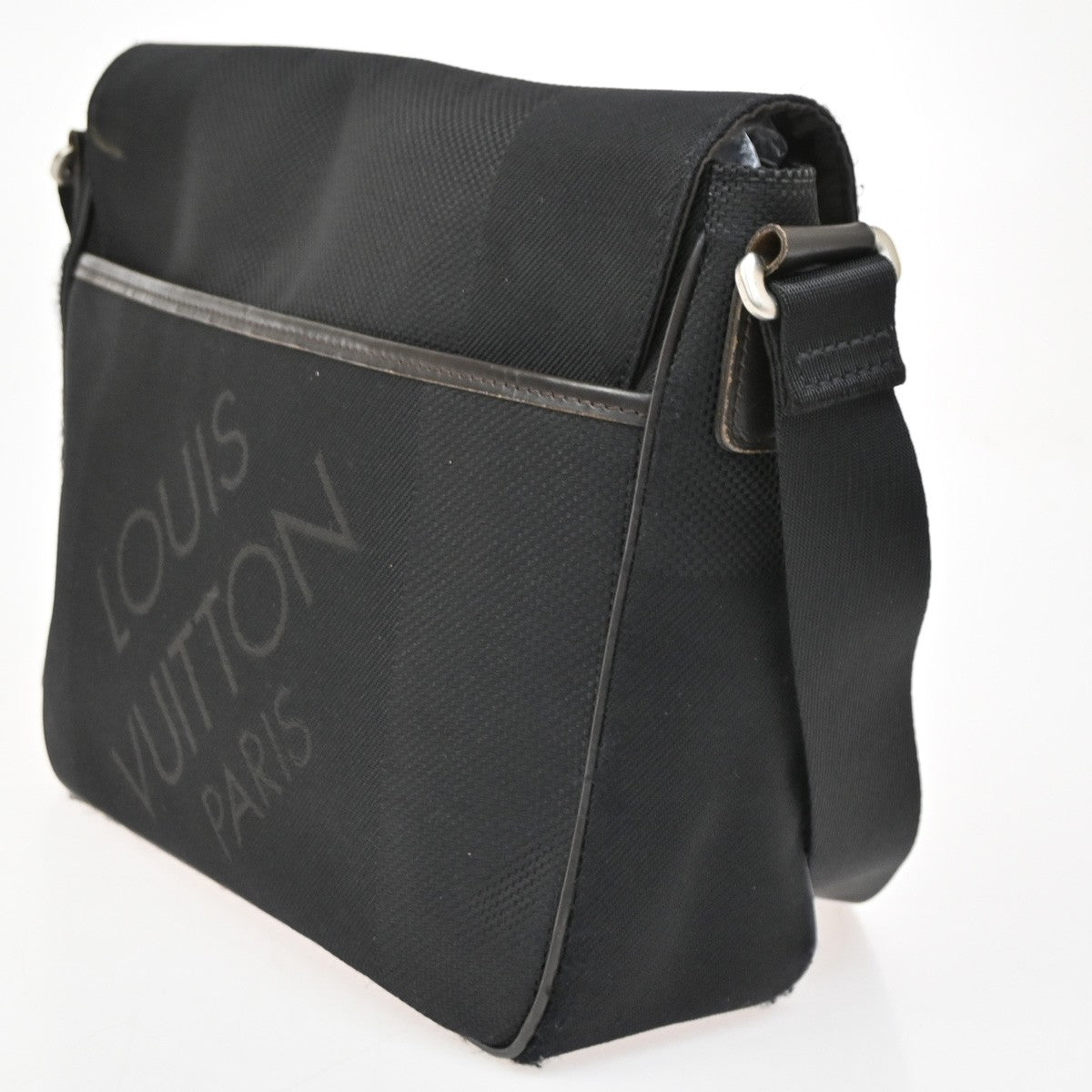 LOUIS VUITTON Messenger Bag Damier Geant Canvas Leather Black M93032 38KC050