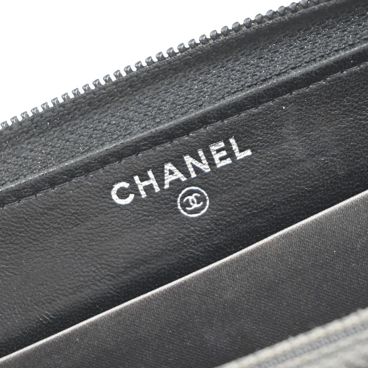CHANEL CC Icon Matelasse Zipper Around Long Wallet Patent Leather Black 86RF619