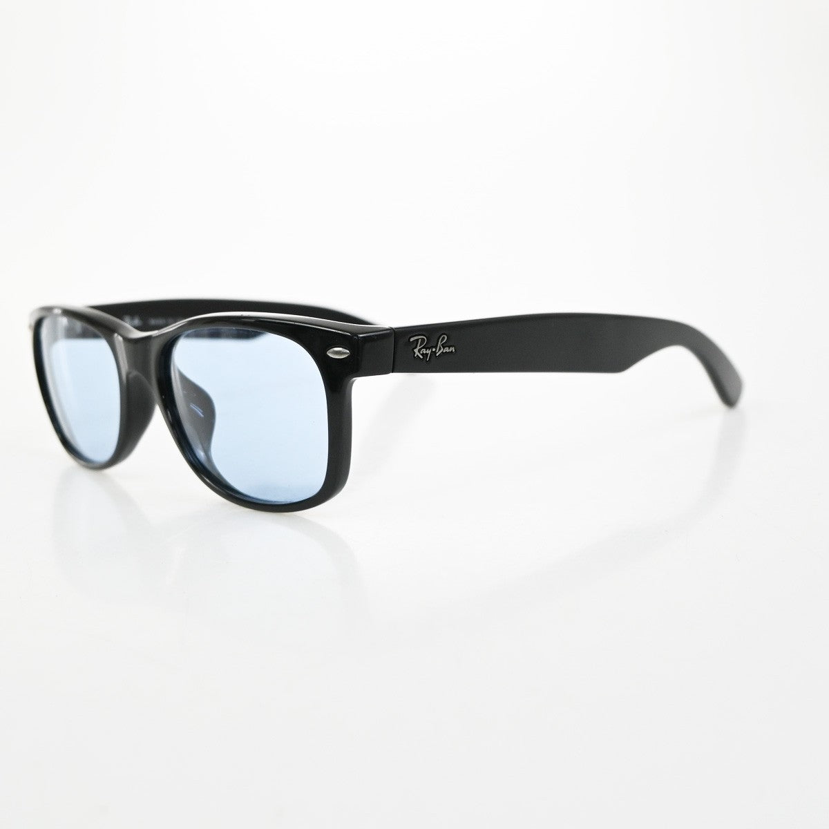 Ray Ban New Wayfarer Sunglasses Eye Wear Plastic BK BE RB 2132-F Italy 07MA608