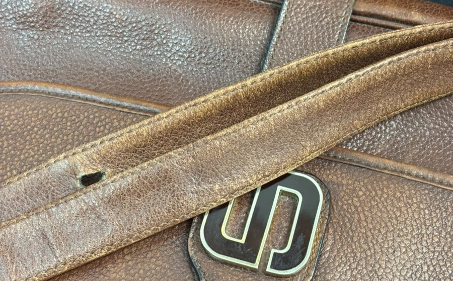 CHRISTIAN DIOR Crossbody Shoulder Bag Leather Brown GHW France 05KC538