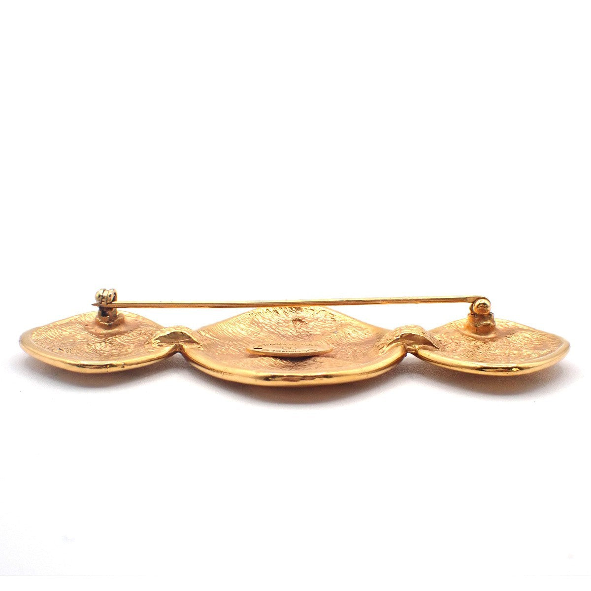 CHANEL Matelasse Pin Brooch Gold-Plated France Accessory Vintage 30RL990