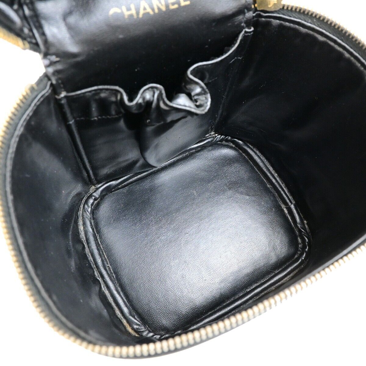 CHANEL CC Bicolore Vanity Cosmetic Hand Bag Leather Black GHW Italy 85FB314
