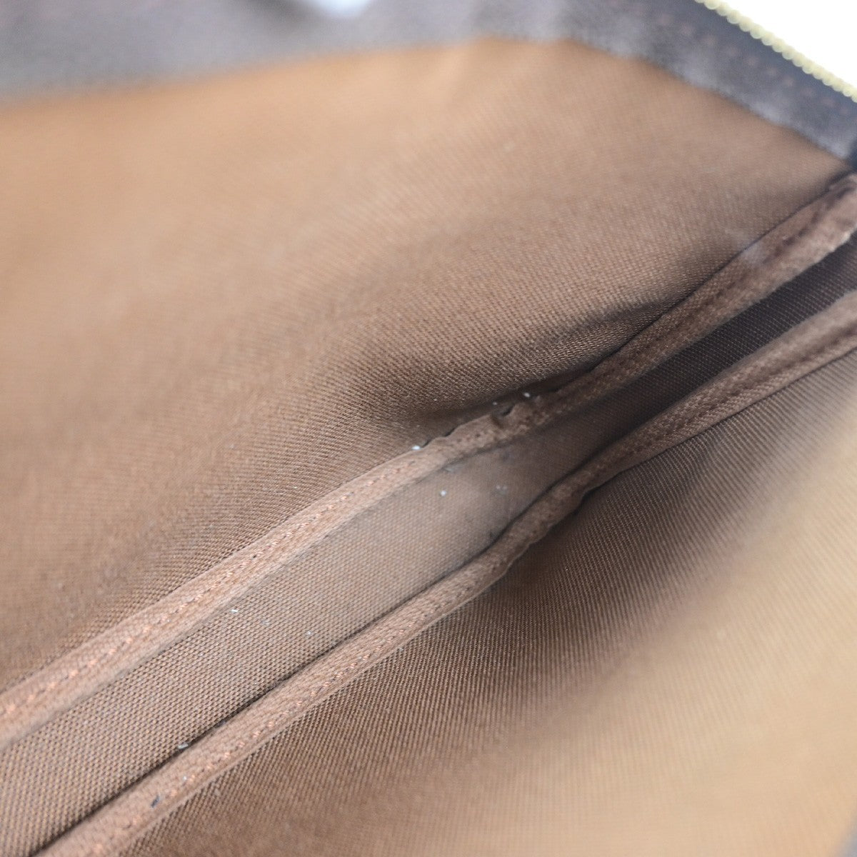 LOUIS VUITTON Pochette Accessoires Hand Bag Monogram Leather BN M51980 16PA101