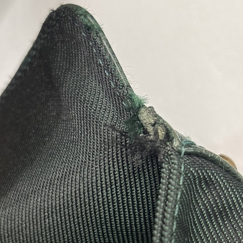 LOUIS VUITTON LV Dersou Shoulder Bag Taiga Leather Green France M30164 37KD101