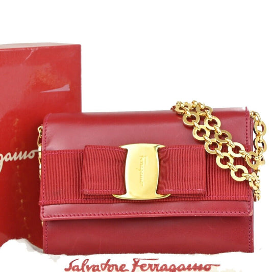 SALVATORE FERRAGAMO Vara 2Way Chain Mini Shoulder Clutch Bag Leather Red 31EA933