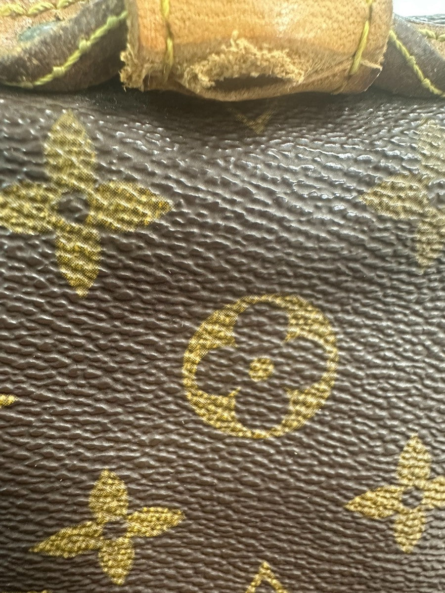 LOUIS VUITTON Saumur 35 Shoulder Bag Monogram Leather BN France M42254 82CA635