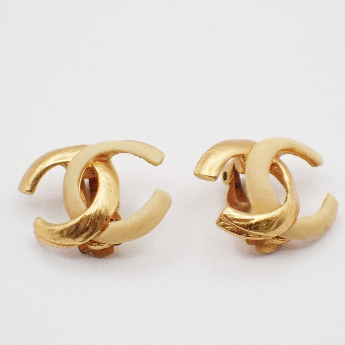 CHANEL CC Logo Round Button Bicolor Clip-On Earrings Gold Tone 00T 76RF764