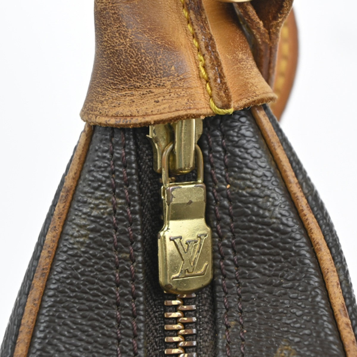 LOUIS VUITTON Boulogne 30 Shoulder Bag Monogram Leather Brown M51265 78MA364
