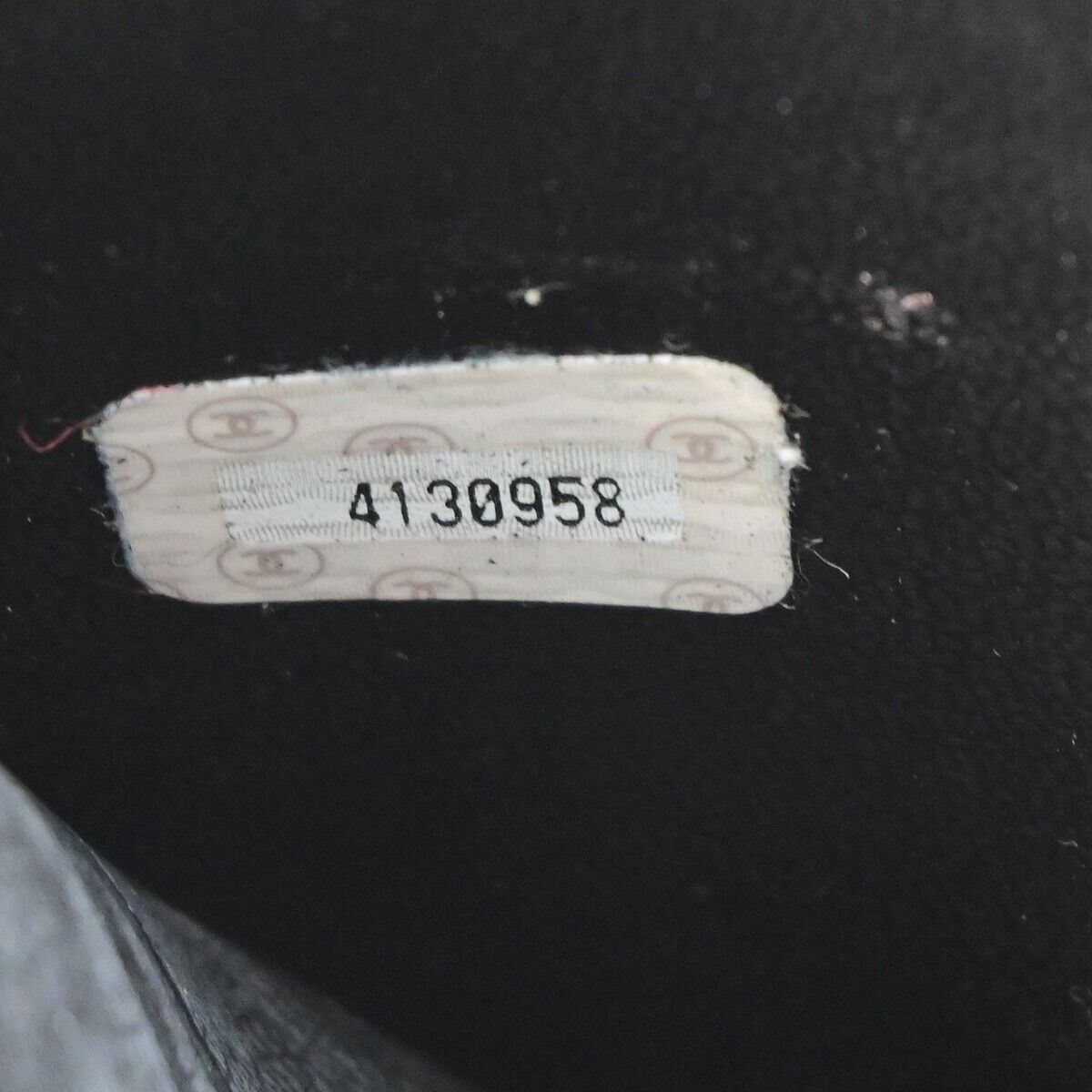 CHANEL Logo Vanity Cosmetic 2Way Hand Bag Caviar Leather Black Vintage 652RJ964