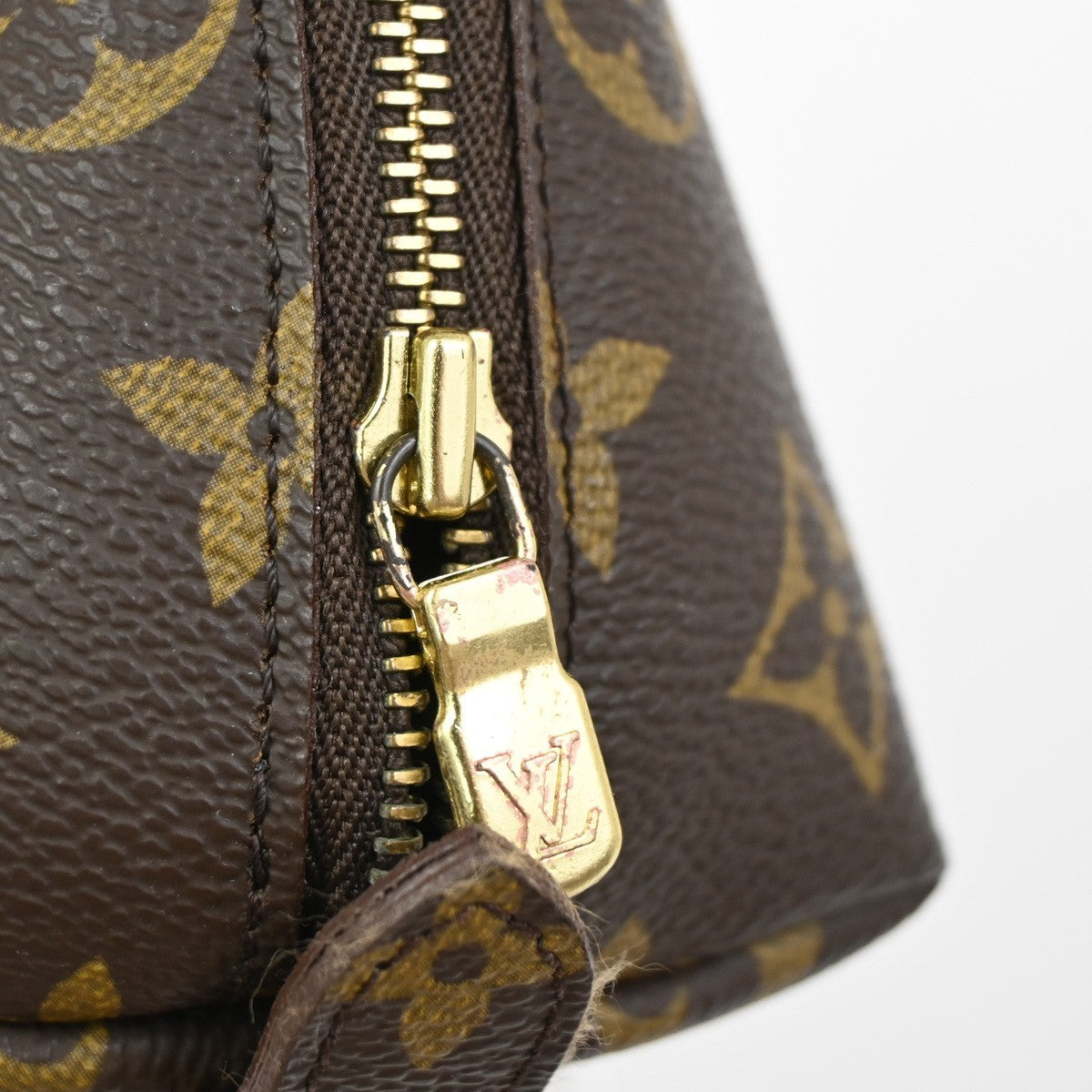 LOUIS VUITTON Trousse Demi Ronde Pouch Monogram Leather Brown M47520 04KC683