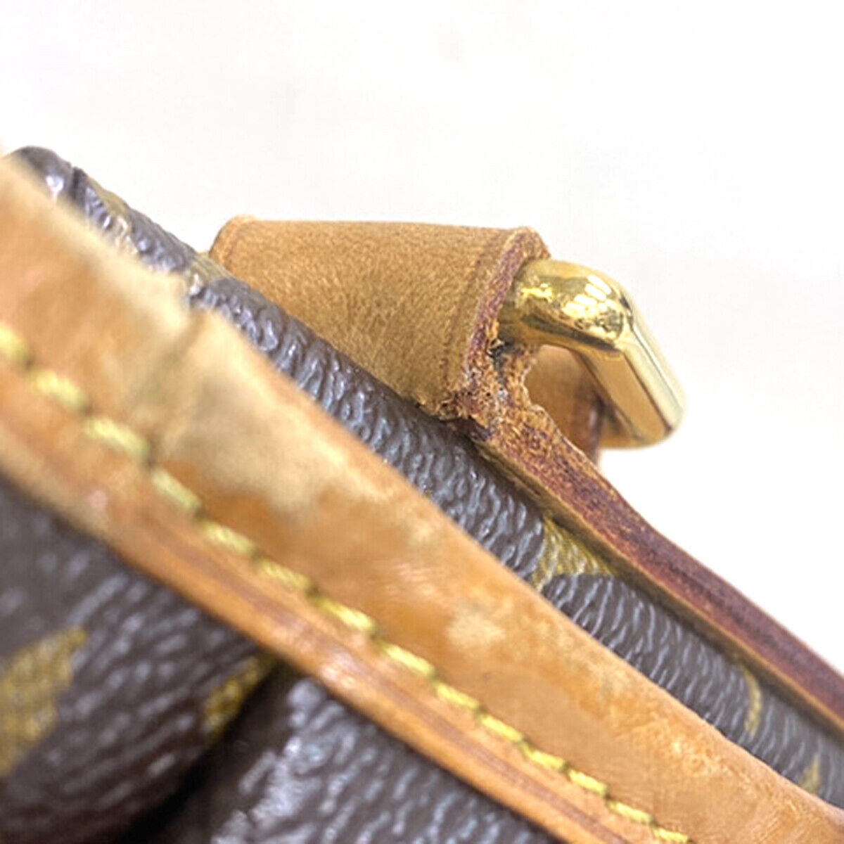 LOUIS VUITTON Menilmontant MM Shoulder Bag Monogram Leather BN M40473 85YG610