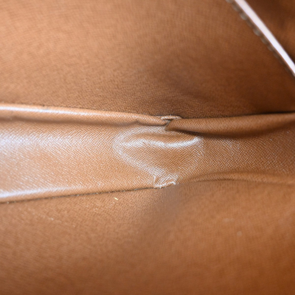 LOUIS VUITTON Compiegne 28 Clutch Hand Bag Monogram Leather Brown M51845 67TA247
