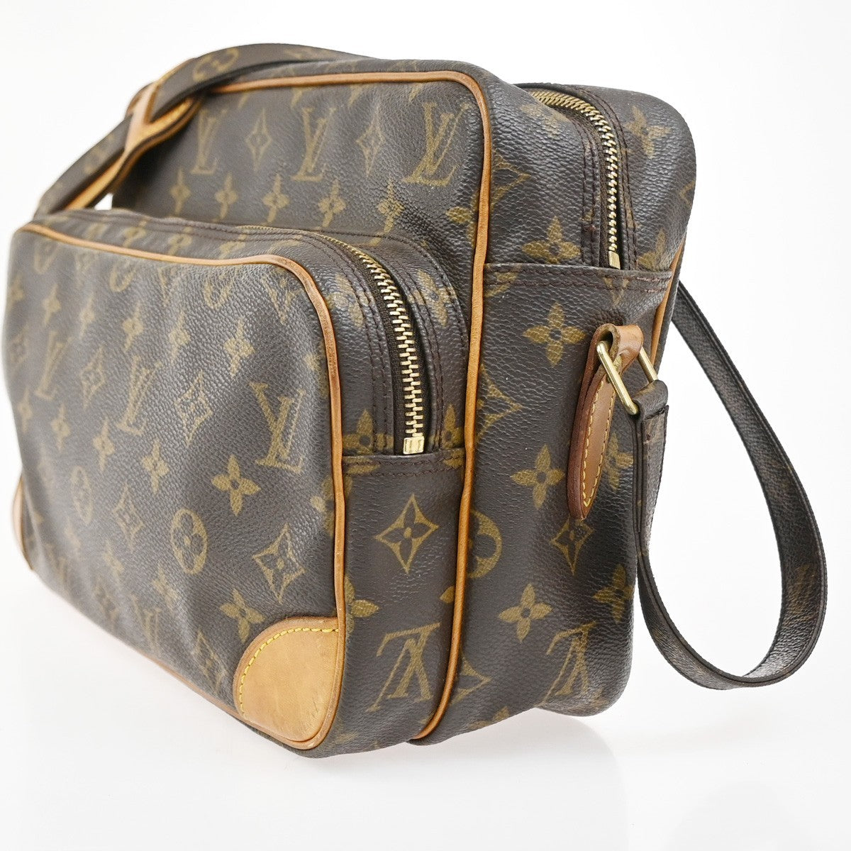 LOUIS VUITTON Nile Crossbody Shoulder Bag Monogram Leather Brown M45244 73TA643