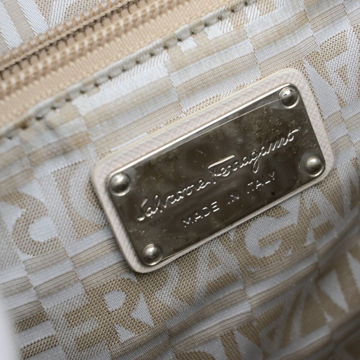 SALVATORE FERRAGAMO Logo Gancini 2Way Shoulder Bag Leather Ivory SHW 33EC737