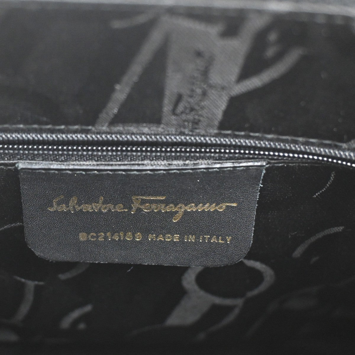 SALVATORE FERRAGAMO Gancini Shoulder Hand Bag Leather Black GHW 35CA312
